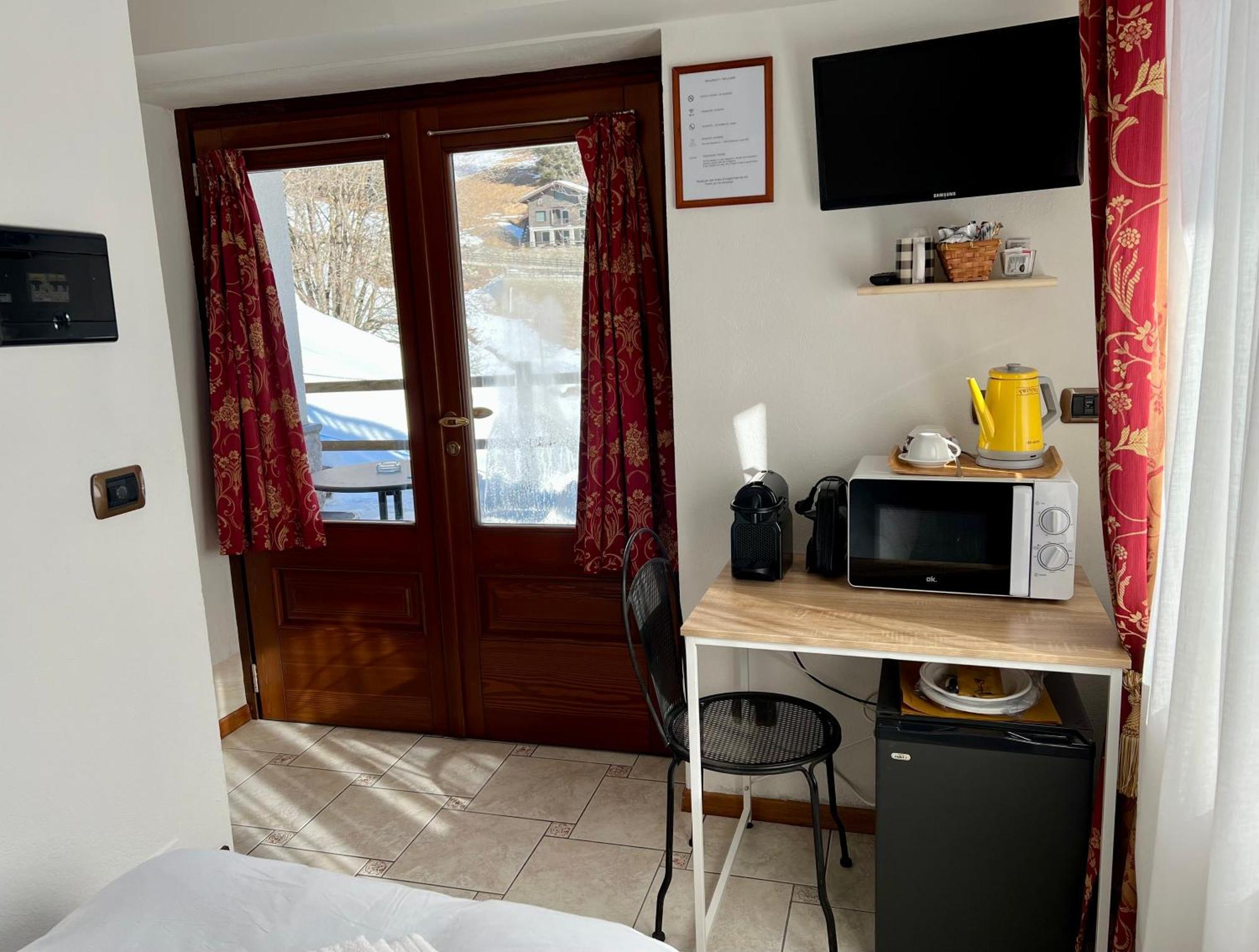 Affittacamere Buenavista Guest House Champoluc Bilik gambar