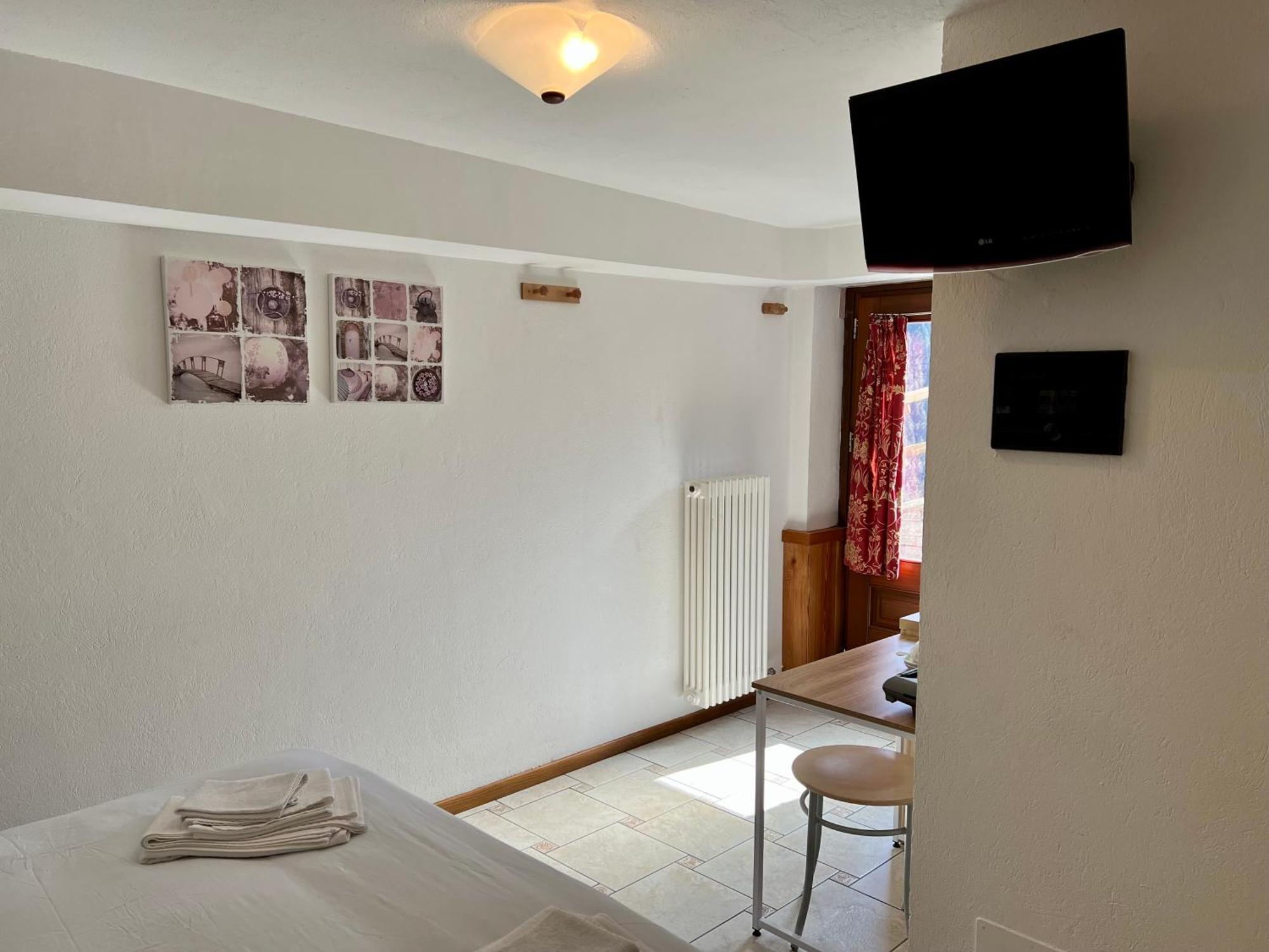 Affittacamere Buenavista Guest House Champoluc Luaran gambar