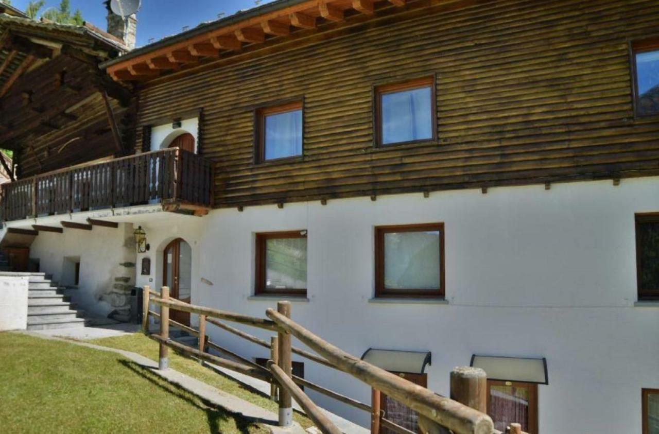 Affittacamere Buenavista Guest House Champoluc Luaran gambar